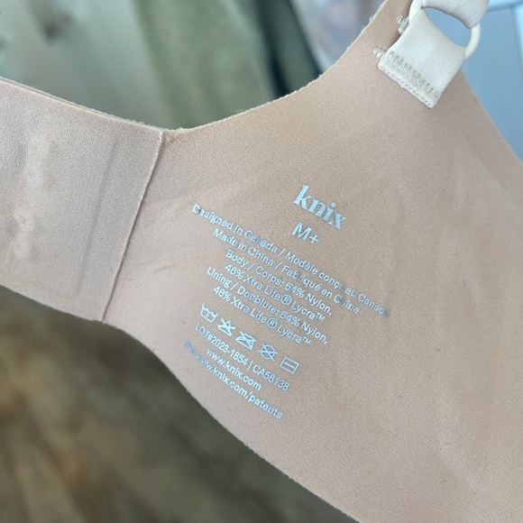 Knix Revolution V-Neck Bra M+ - Picture 3 of 5